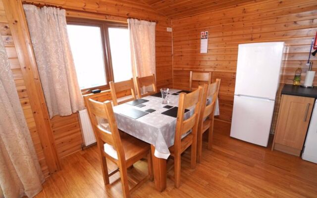Loch Leven Lodge 11