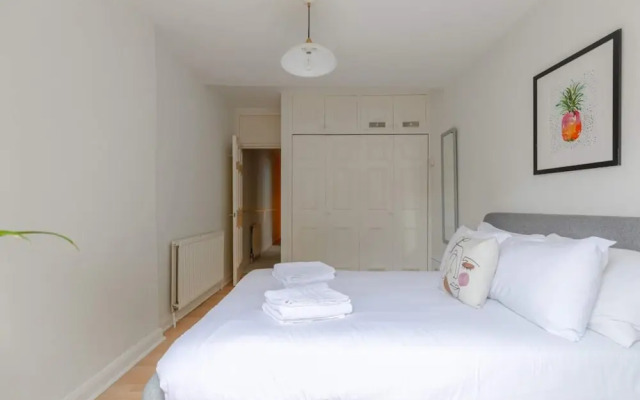 Serene & Stylish 1BD Flat - Tooting Bec!