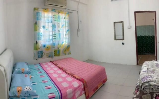 Homestay Villa Teluk Batik