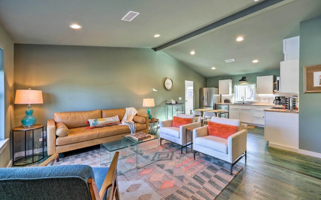 Modern Bentonville Home: Mountain Biker's Paradise