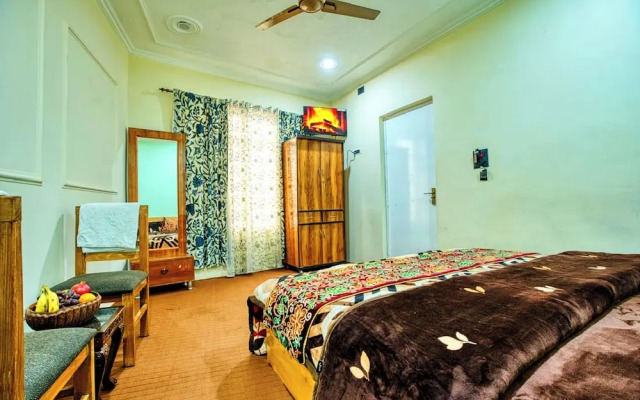 Hotel Anjeer villa Srinagar