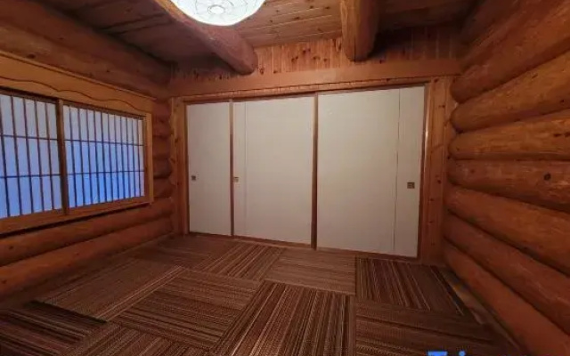 Log Cabin Izukogen