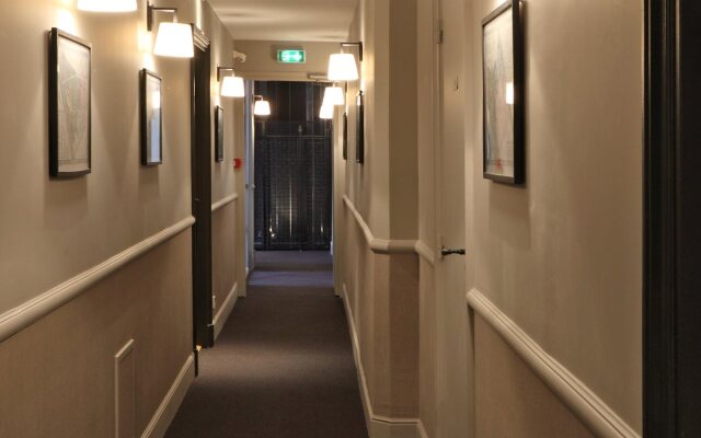 New Hotel Roblin