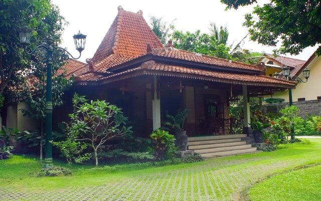 Nida Rooms Utara Stadium 8 Jogja