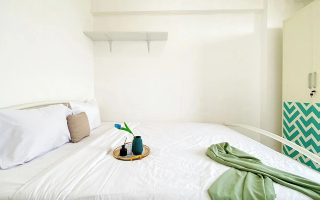 Homey And Modern 2Br At Green Bay Pluit Apartment