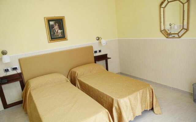 Albergo Heaven E del Benessere