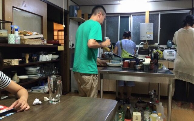 Guest house Enishi - Hostel