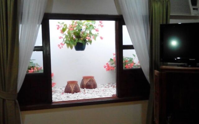 Hotel 1915 Inn & Suites