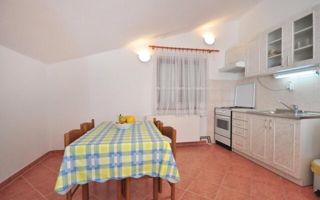 Awesome Apartment in Trogir With 1 Bedrooms