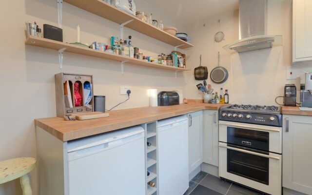 Spacious 1 Bedroom Flat in the Heart of Holloway