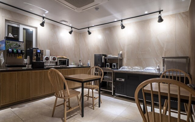 Browndot Hotel Osan