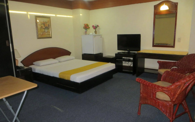 Paragon Suites