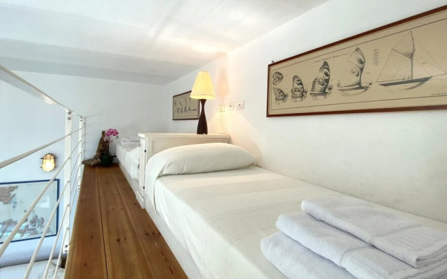 Molo Blu Apartment in La Maddalena