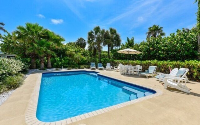 106 30th St 4 Bedroom Home