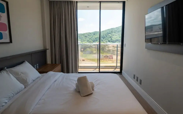 The Spot One By Xtay