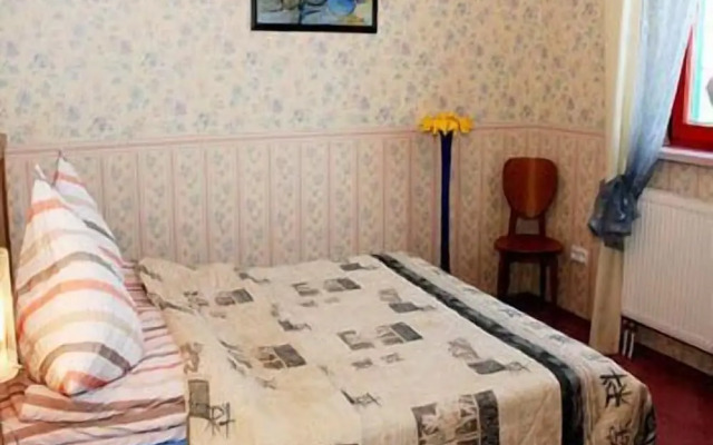Guest House LT