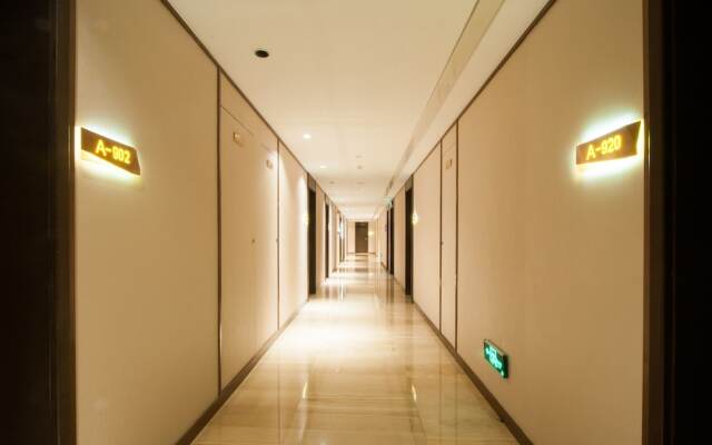 Oak International Apartment