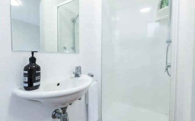 3 Bedroom Modern Townhouse in the Heart of Auckland