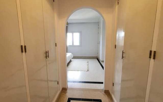 The Perfect Flat Sea Side Central Luxurious