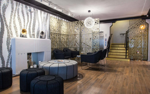 The L Hotel