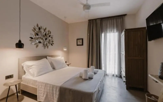 Pefkon Suites