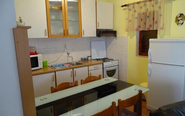 Apartment Mirjana