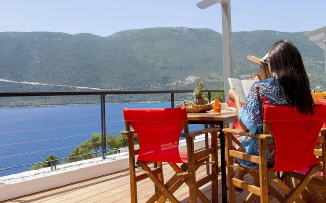 Sappho Boutique Suites-NEW