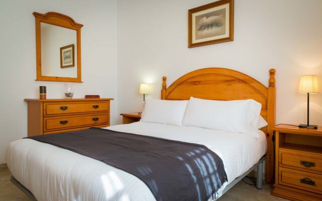 Holidays2Fuengirola Los Boliches pool