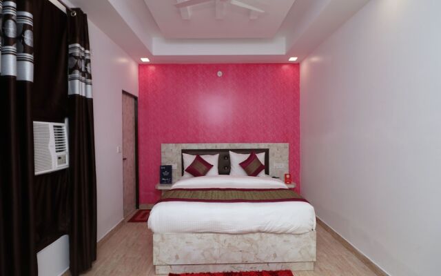 OYO 12191 Hotel Airlift