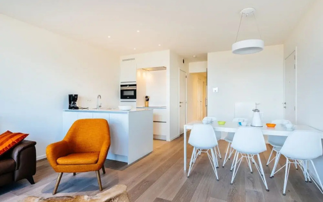 Apartment by the Beach