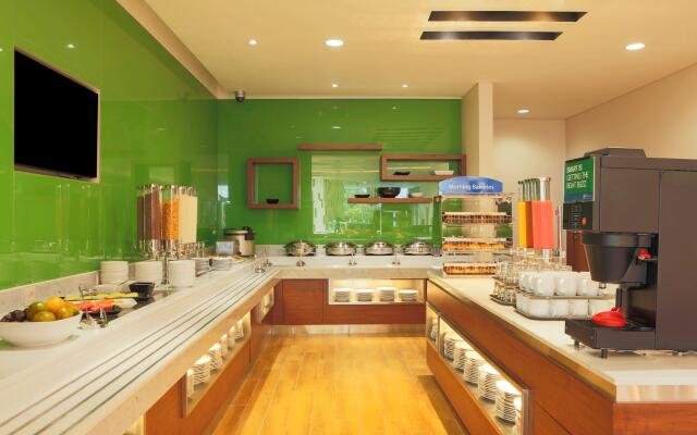 Holiday Inn Express Semarang Simpang Lima by IHG