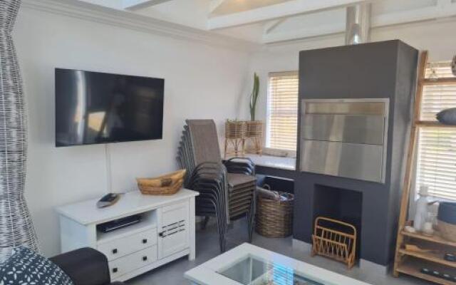 Point Village Accommodation - Wallace 9