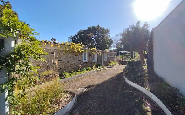 Superb Villa With sea View Near the Beach