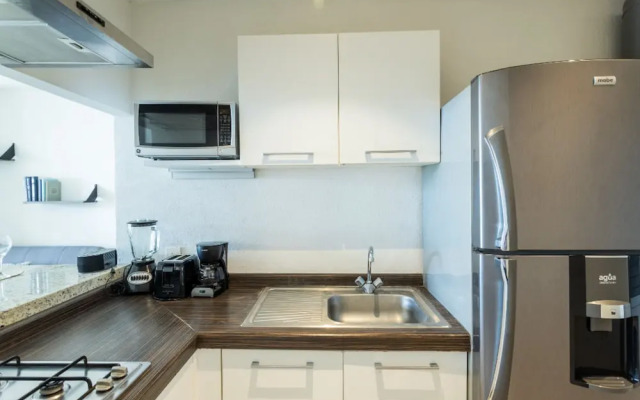 BRISA Beachfront Studio- Amazing Oceanview
