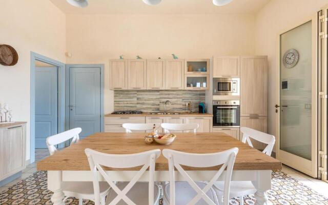 Villa Dora by BarbarHouse