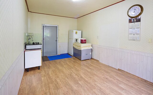 Ganghwado Milmul's Dream Pension