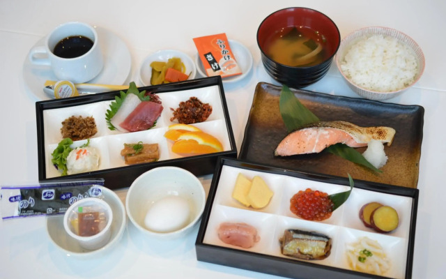 Queen's Hotel Chitose