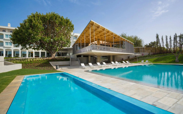 Ozadi Tavira Hotel