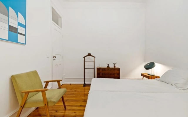 Beautiful 2 Bedroom Apartment in Lisbon, Lisbon