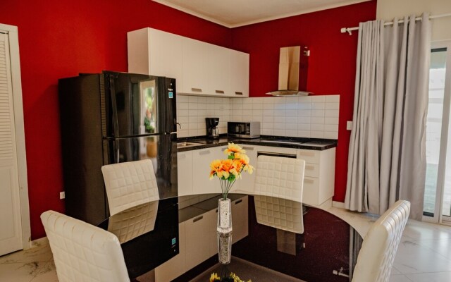Best Quality 2-bedroom Apartment 2 km From Eagle Beach
