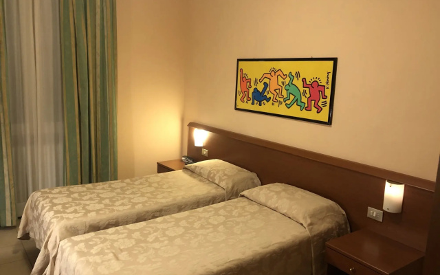 Hotel Paradiso