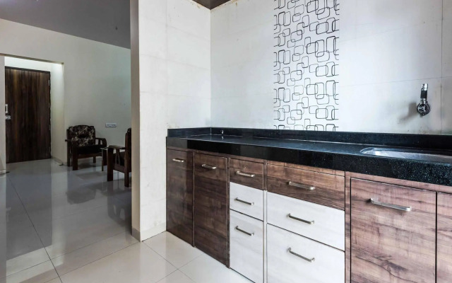OYO Apartments Bandra East