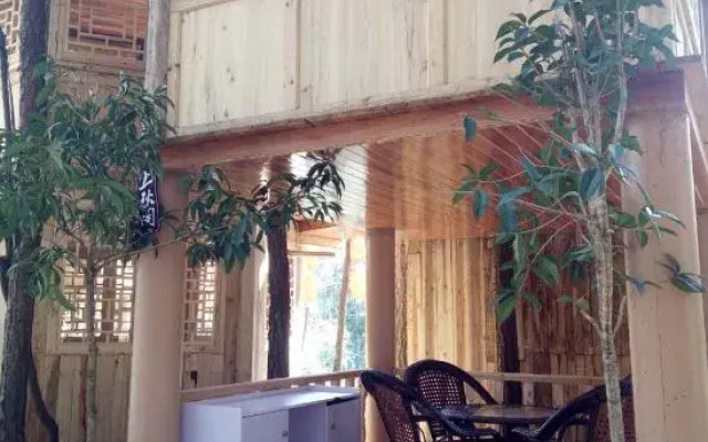 Lichuan Chunhuiyuan Homestay