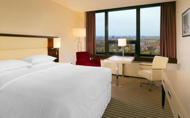 Four Points by Sheraton Munich Arabellapark