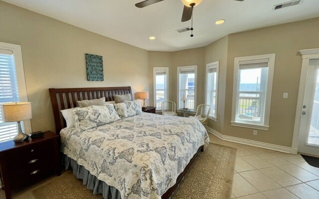 Deja View 3 Bedroom Home