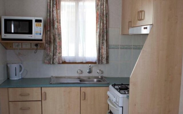 Strayleaves Caravan Park