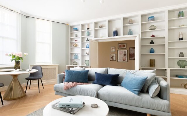 The Pimlico Gardens - Modern 3BDR with Patio & next to River Thames