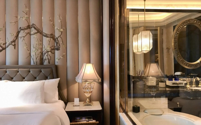 Wanda Reign Wuhan