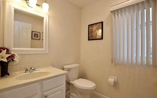 Oc713 7th St-1st Floor