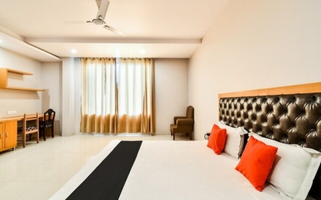 Hotel Royal Akshayam